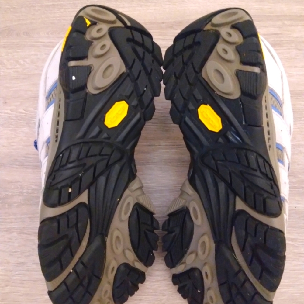 Merrell trail shoes - Picture 6 of 7